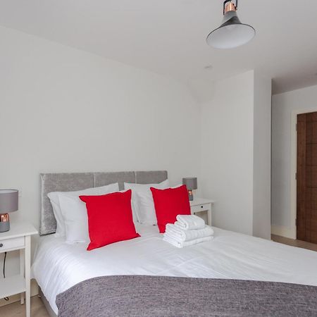 Spacious And Modern Apartment In Pimlico London Exterior photo